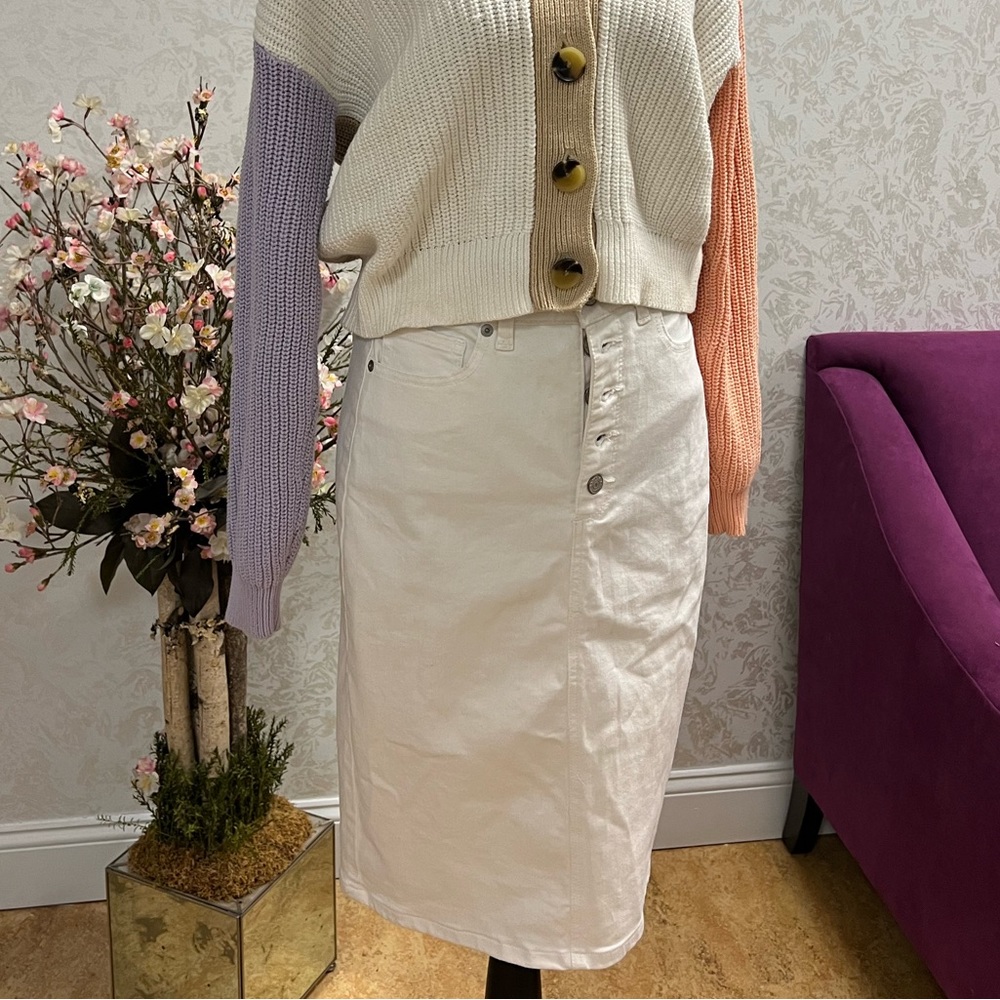 NEW 🎉 Banana Republic White Denim Pencil Skirt - Picture 7 of 8